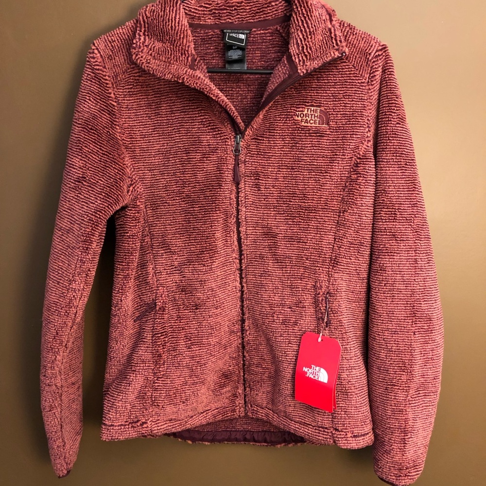 NWT 🌹 North-face | Osito 2 Jacket